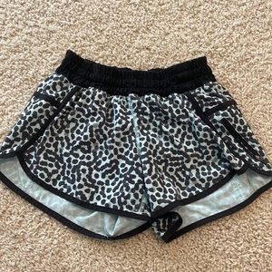 RARE PRINT!! Lululemon shorts